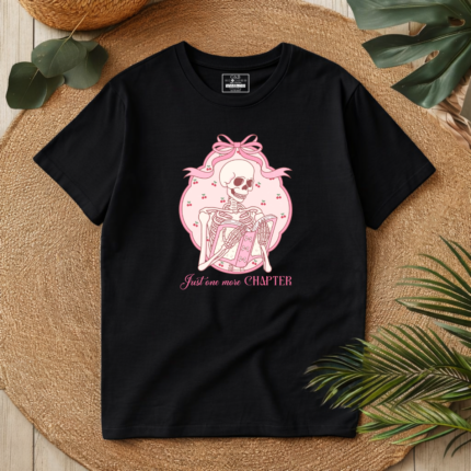 T-Shirt Just One More Chapter